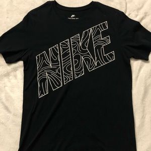 Nike Tee